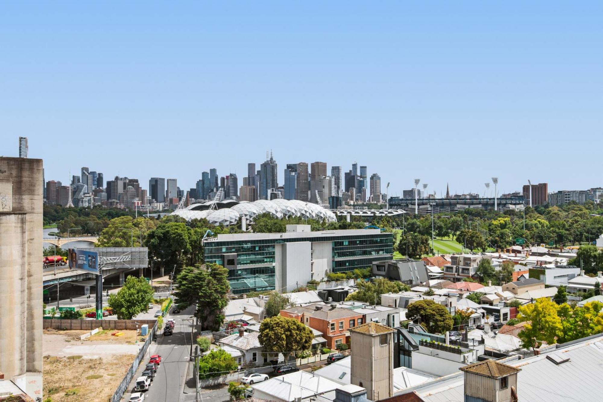 Executive 2-Bed Apartment With Views, Gym And Pool Melbourne Exterior photo